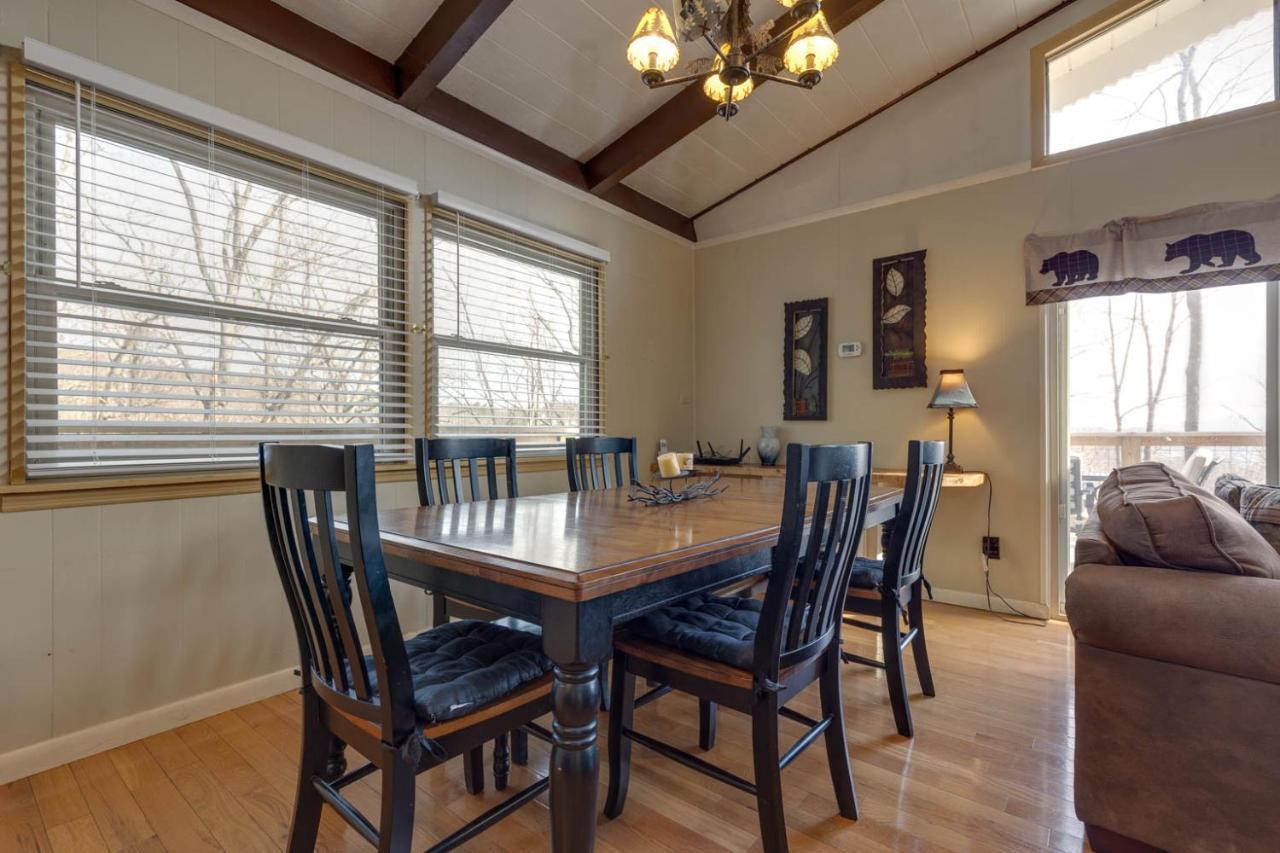 גטלינבורג Bear View Chalet, 3 Bedroom, Pool, Pets, Arcades, Wifi, Hot Tub, Sleeps 12 מראה חיצוני תמונה